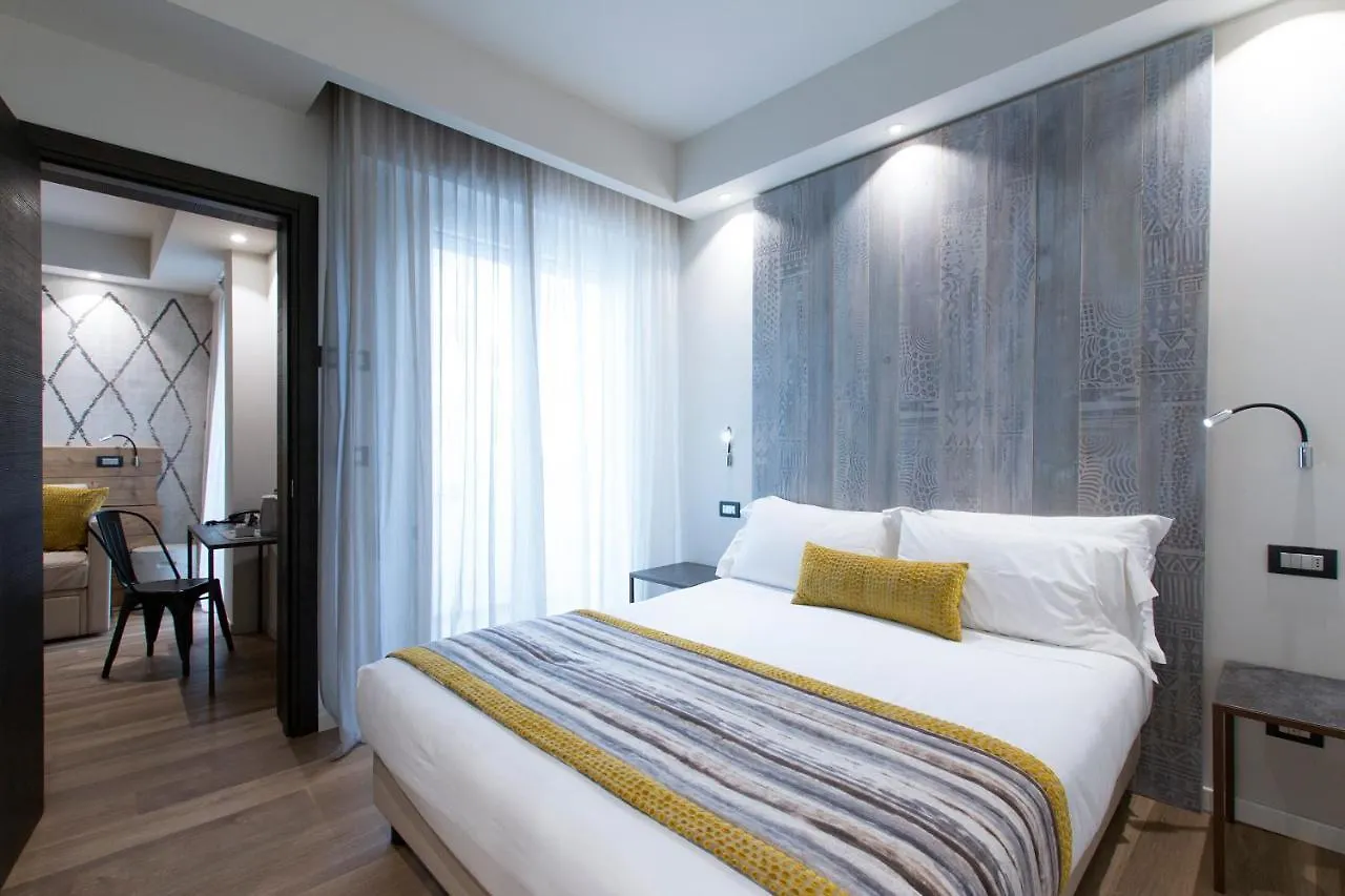 Hotel Dory Riccione 4*,