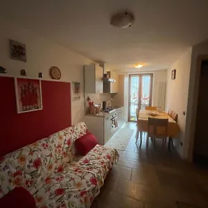 https://la-casa-di-pucci-cortenova.it-lombardy.com
