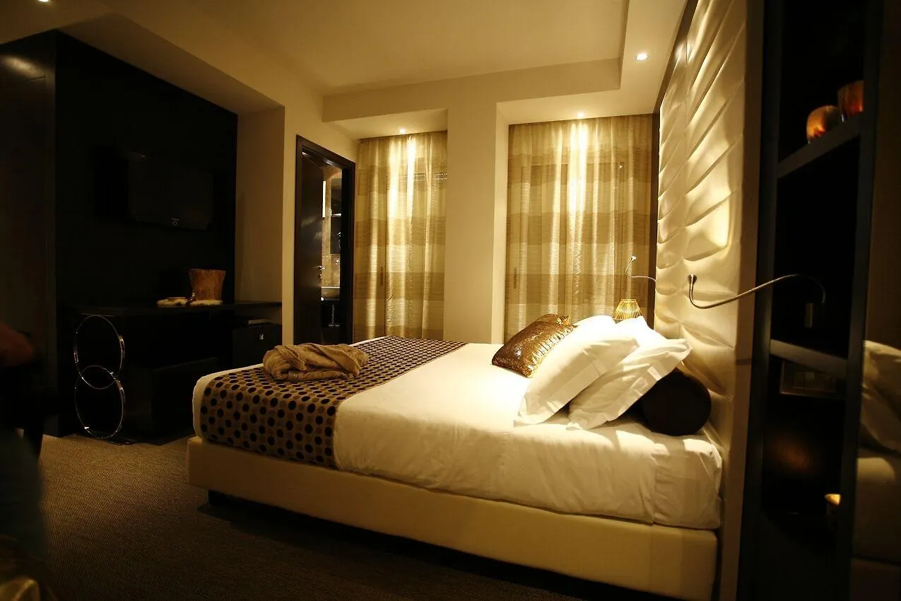 ריצ'יונה Hotel Dory 4*,  איטליה