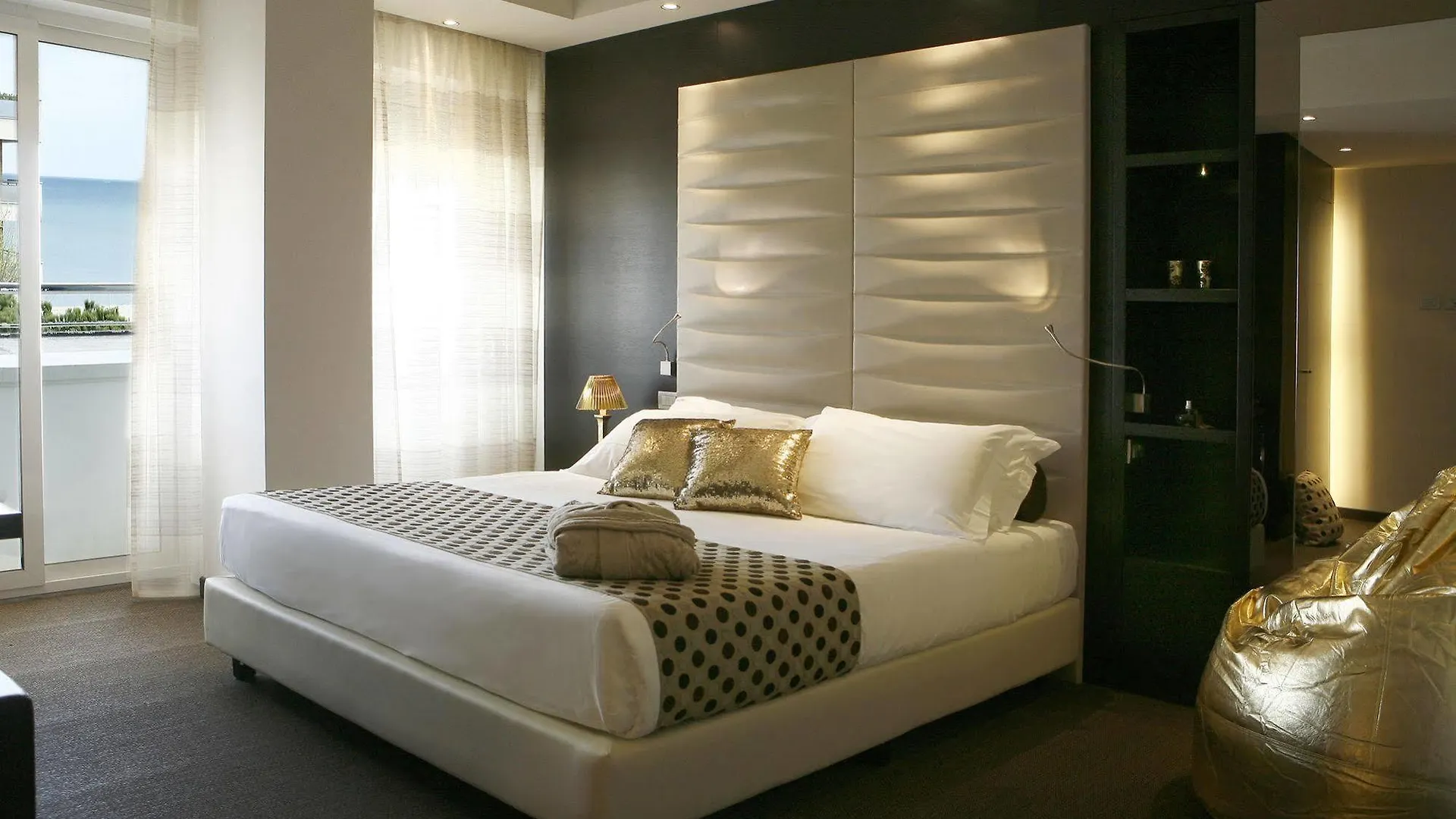 Hotel Dory Riccione 4*,  Italie
